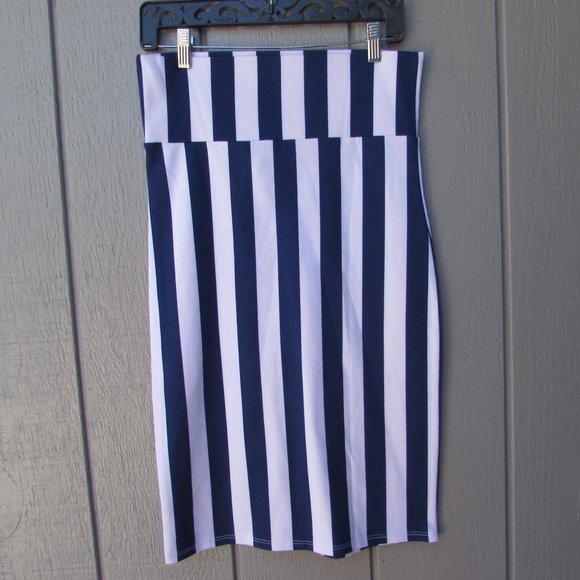 🌻🌱Agnes & Dora Pencil Skirt! NWT!🌻🌱 - Picture 1 of 7